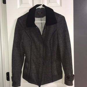 GUESS Sweater Zip Up Jacket